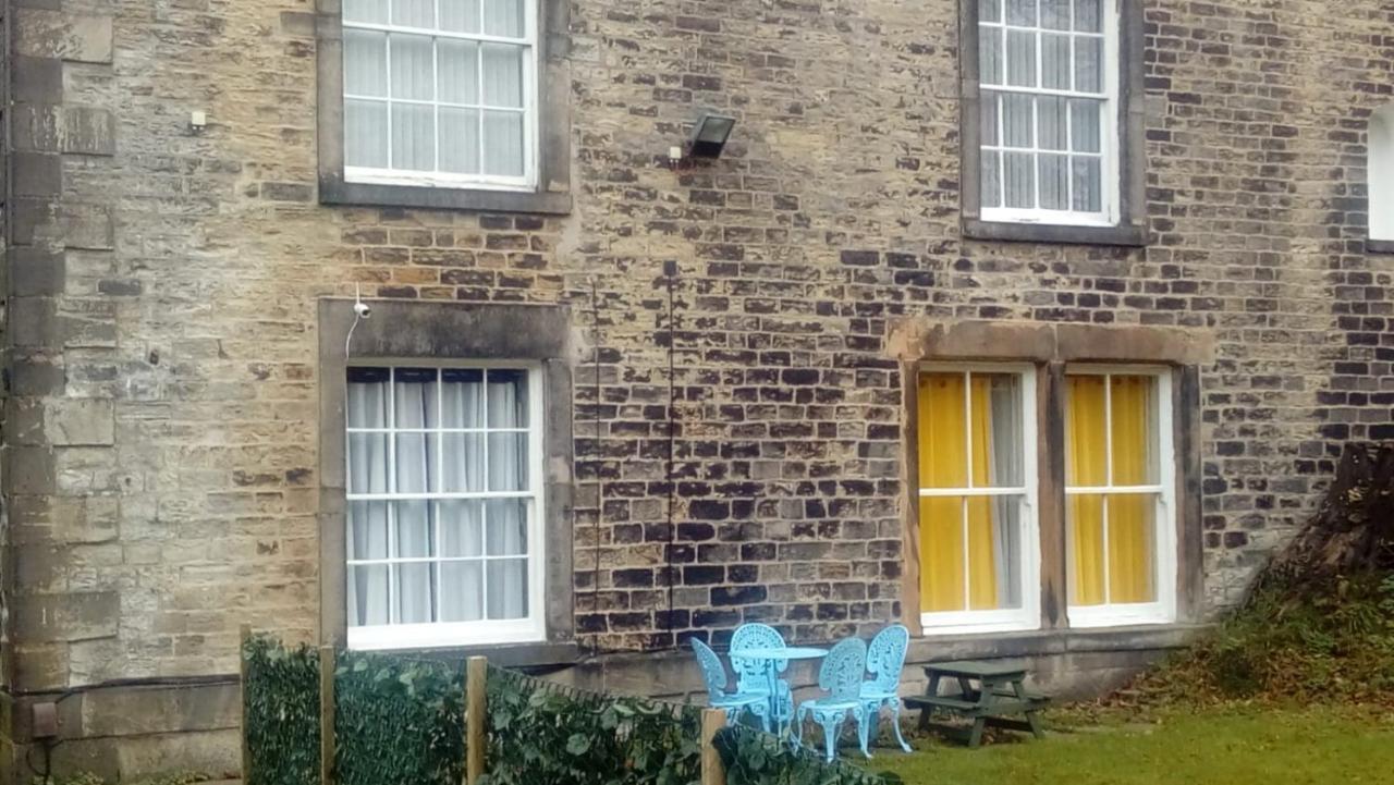 Carer 4 You Residential Home Upholland Exteriör bild